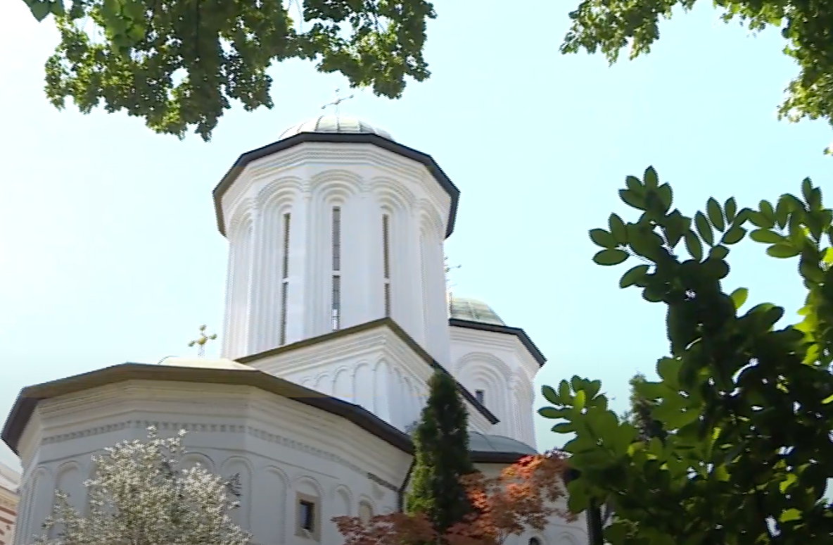 Să îl avem permanent în inimă pe Dumnezeu şi să ne rugăm, căci rugăciunea nu este strigăt în pustiu!￼