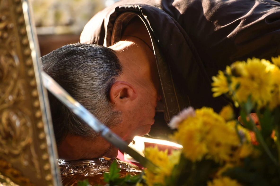 Să îl avem permanent în inimă pe Dumnezeu şi să ne rugăm, căci rugăciunea nu este strigăt în pustiu!