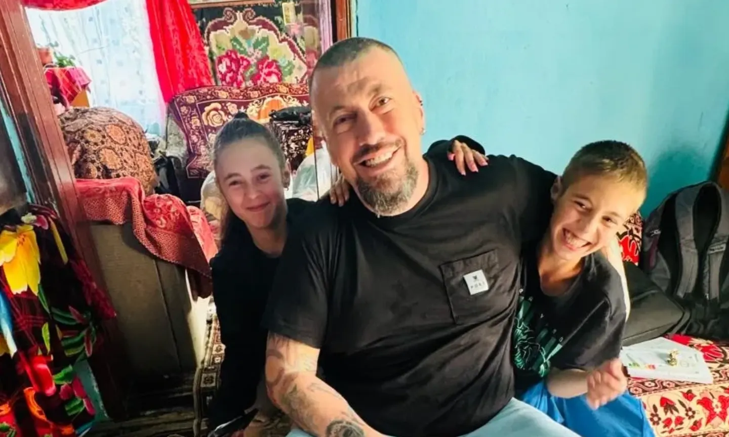 Liviu Alexa: Vreau azi sǎ îi reamintesc lui Dumnezeu cǎ existǎ Nectarie şi Maria. Vreau azi sǎ vǎ reamintesc VOUǍ care e rostul Oamenilor.