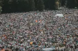 A început cel mai mare pelerinaj de Rusalii. Mii de credincioși se îndreaptă către Șumuleu Ciuc
