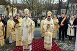 O nouă biserică a fost deschisă pentru bolnavii din Târnăveni. ÎPS Irineu a sfințit lăcașul din curtea spitalului