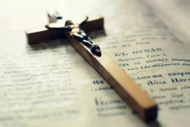 Sărbătoare 11 martie 2026. Sfântul Sofronie, cinstit de Biserică. Cruce neagră în calendar