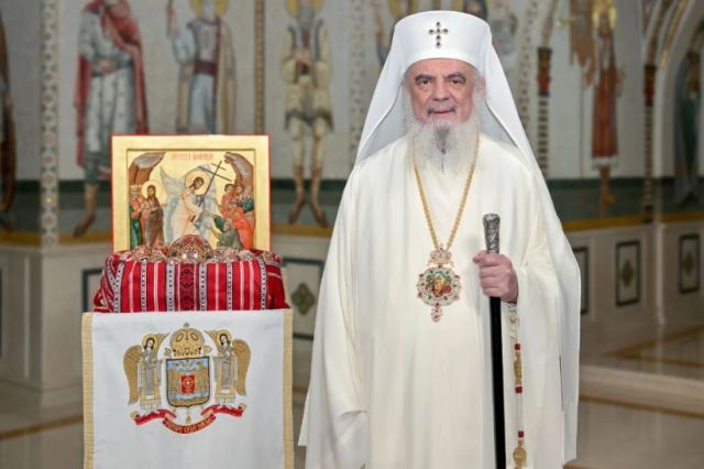 Program special la hramul Catedralei Patriarhale: slujbe și ceremonii dedicate Sfinților Constantin și Elena